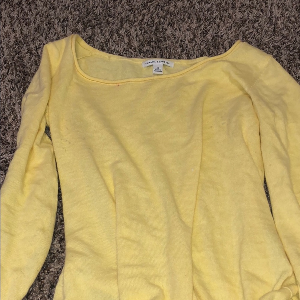 Yellow sweater